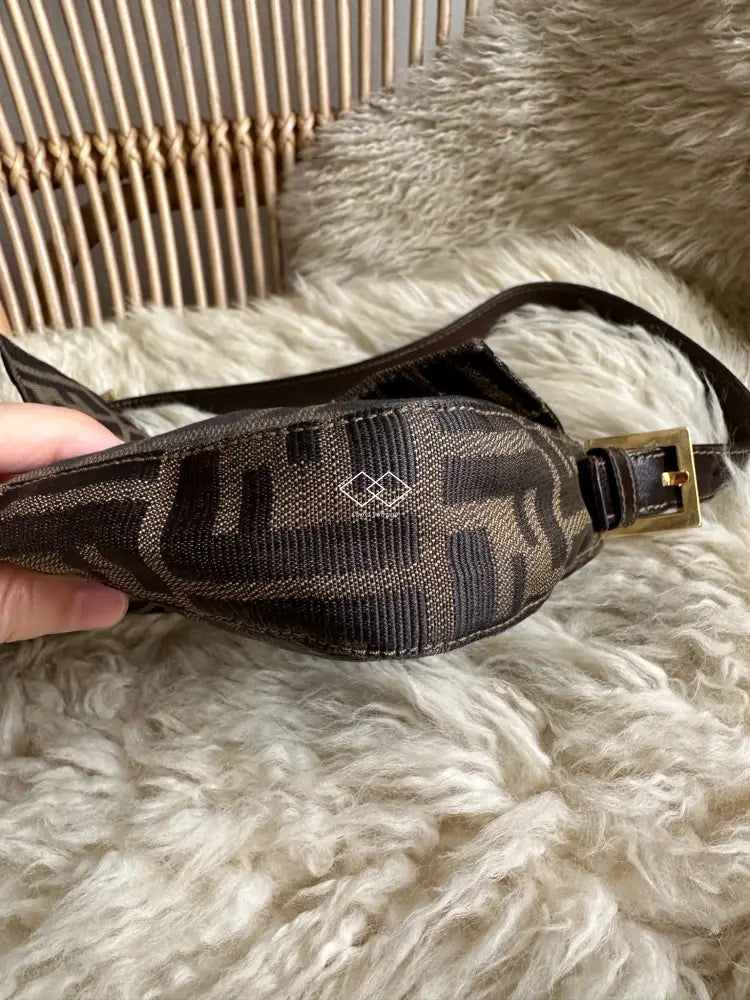 Fendi Classic Zucca Baguette Ghw