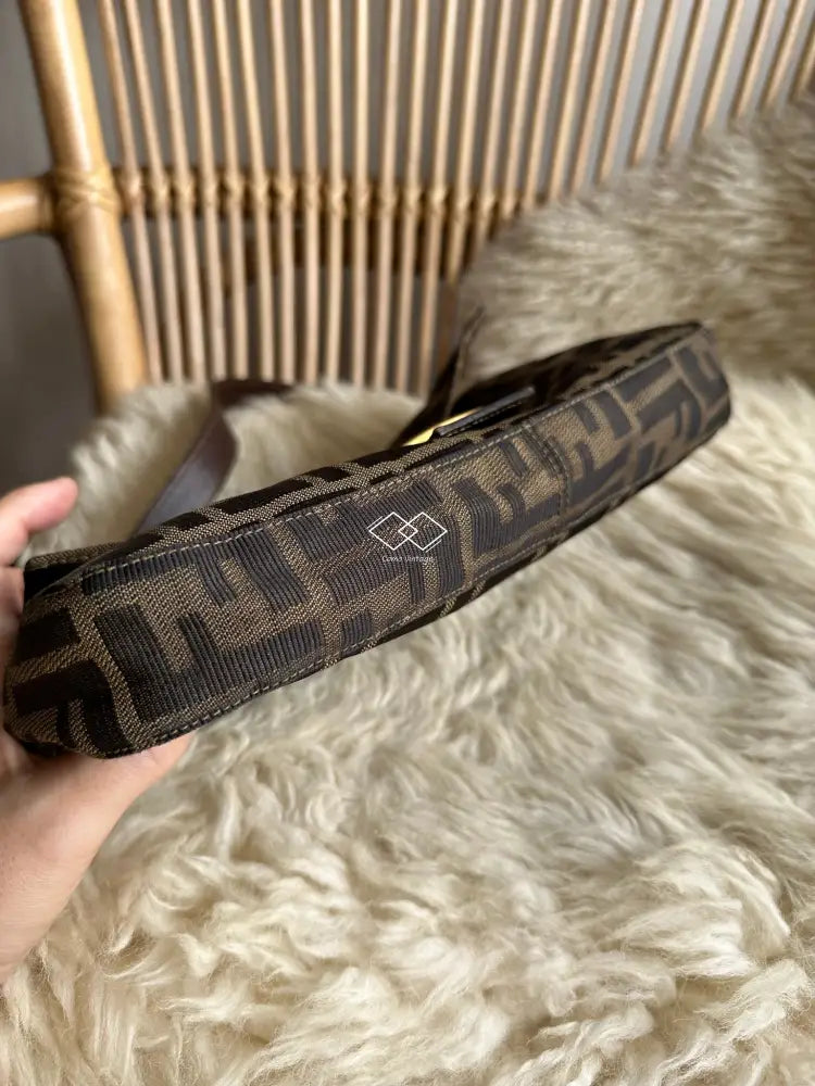 Fendi Classic Zucca Baguette Ghw