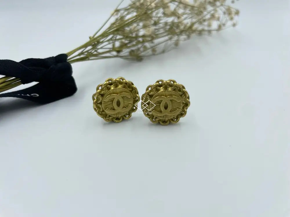Chanel 95P Round Earrings