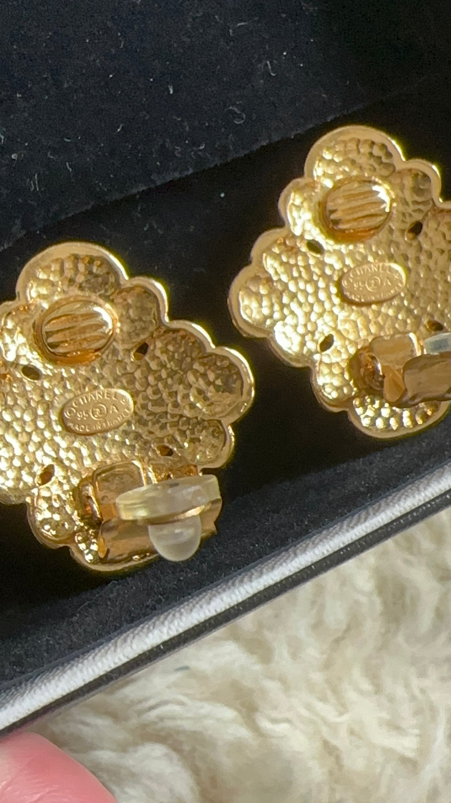 Chanel 95P Diamond-Shaped Clip On Earrings