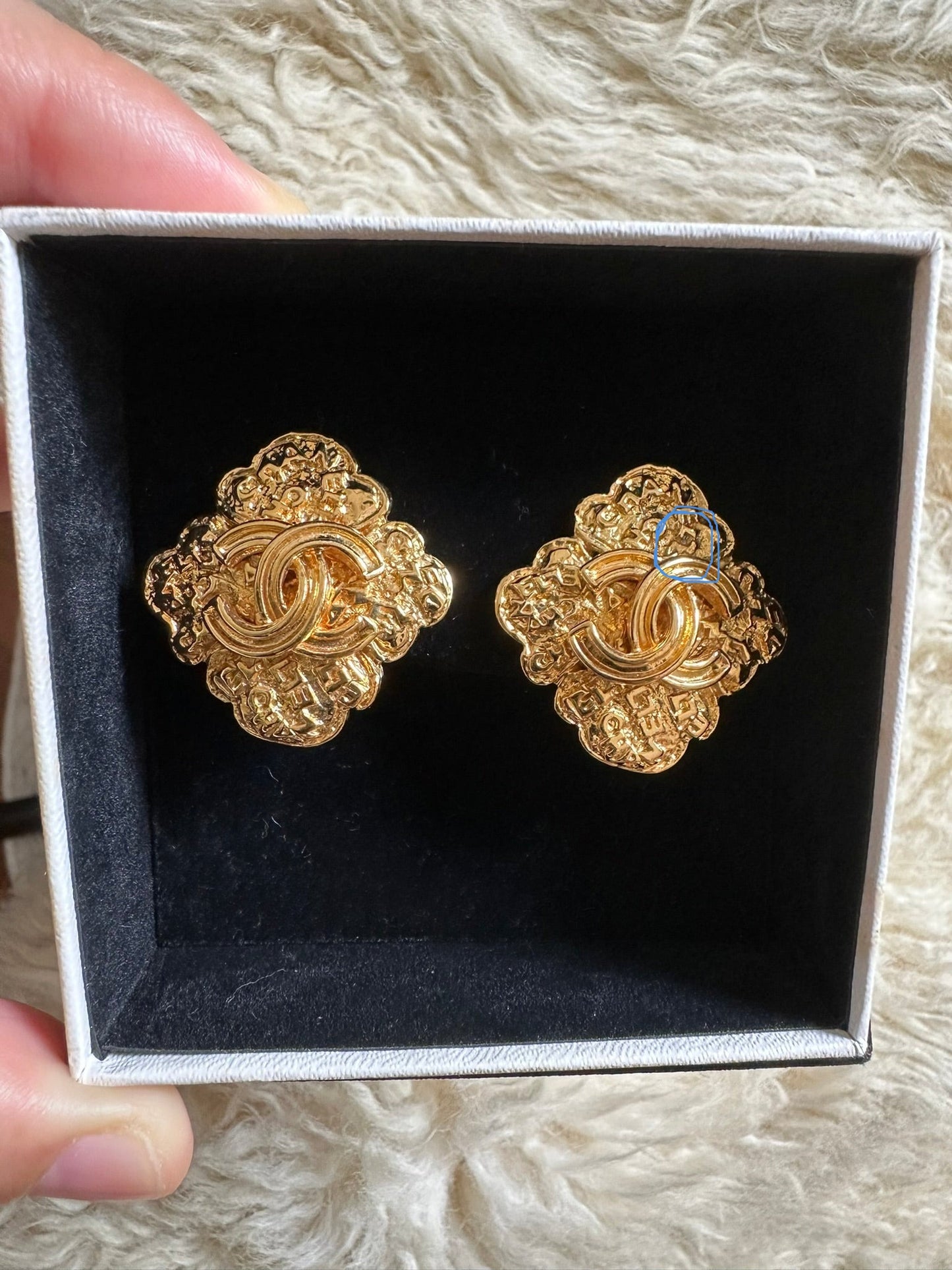 Chanel 95P Diamond-Shaped Clip On Earrings