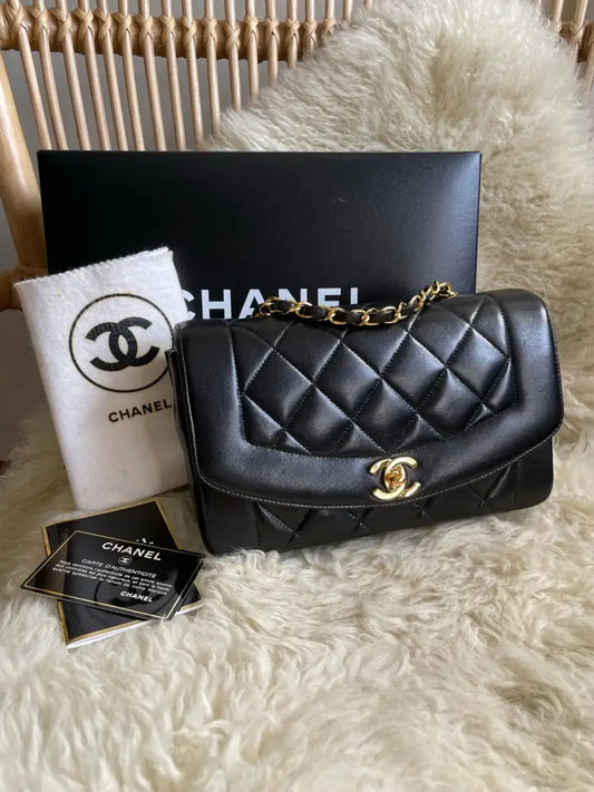 🖤 [SOLD] VINTAGE CHANEL LADY DIANA CLASSIC QUILTED FLAP BAG