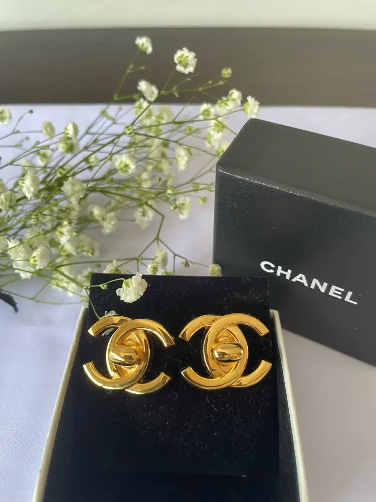 Chanel 96A Turnlock Clip On Earrings (L)