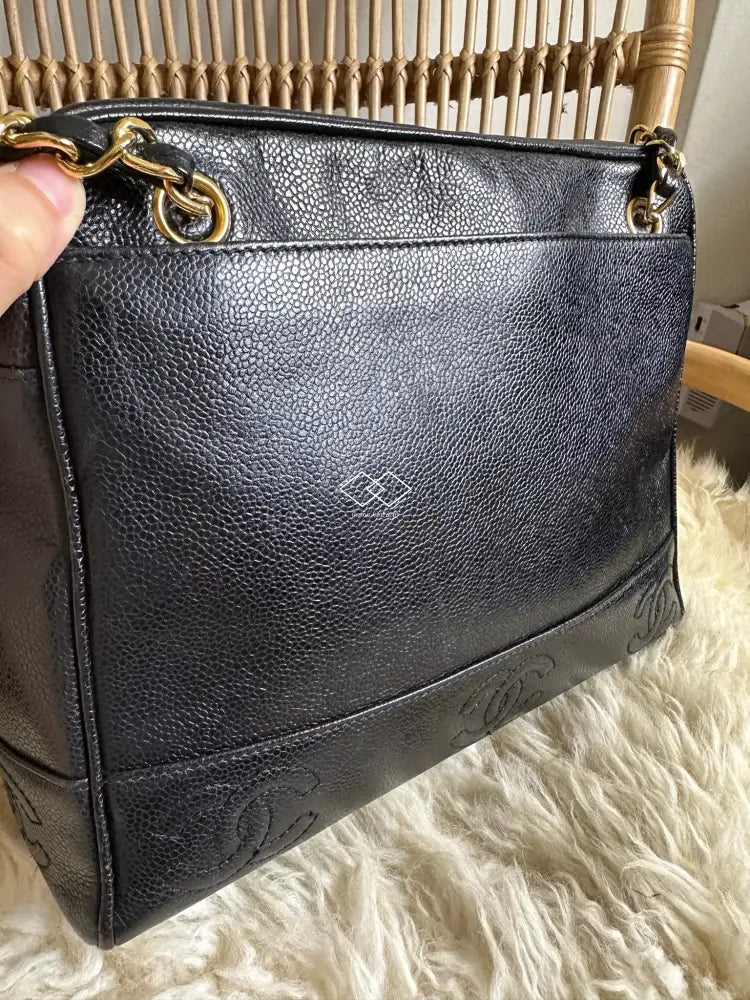 Chanel Vintage Black Caviar Leather Drawstring Triple CC Backpack – RETYCHE