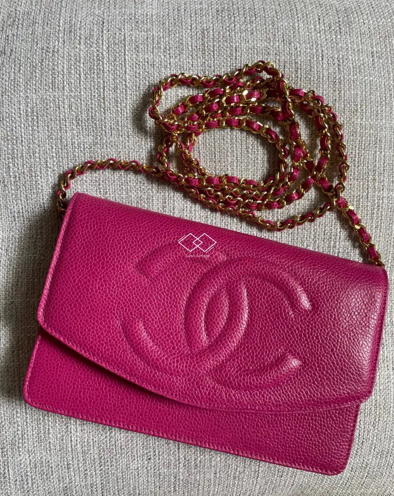 Chanel Speckled Fuchsia Caviar Wallet on Chain (WOC) 24kGHW – como-vintage