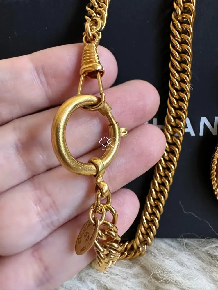 Chanel Vintage Magnifying Glass Pendant Necklace COLLECTOR S