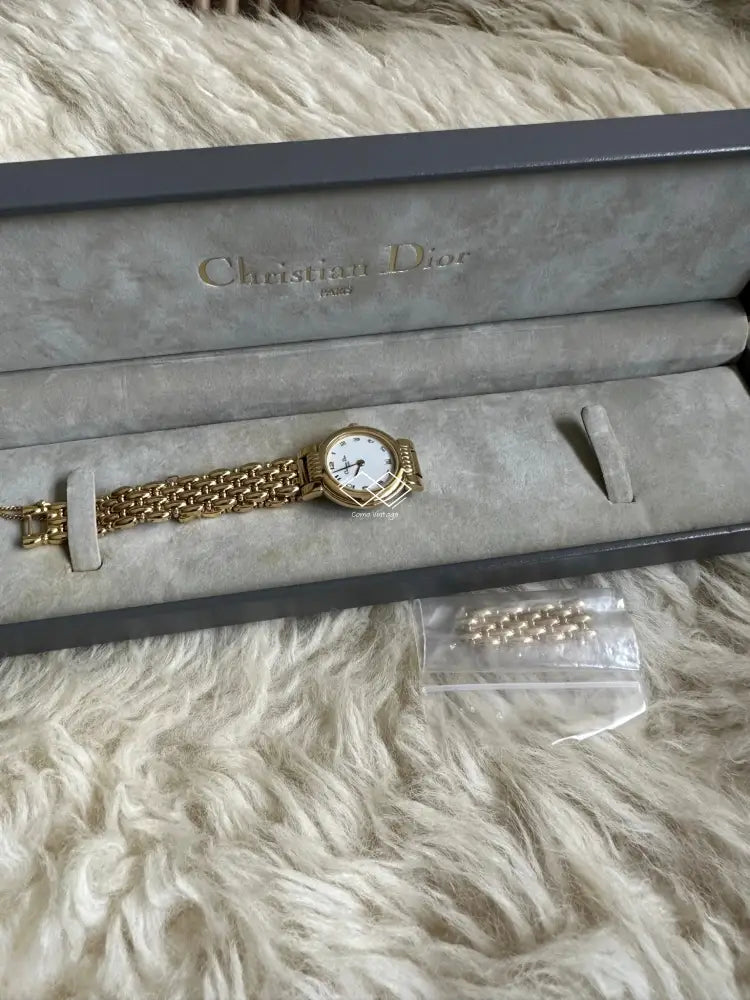 Vintage Christian Dior Ladies Watch with Date – como-vintage