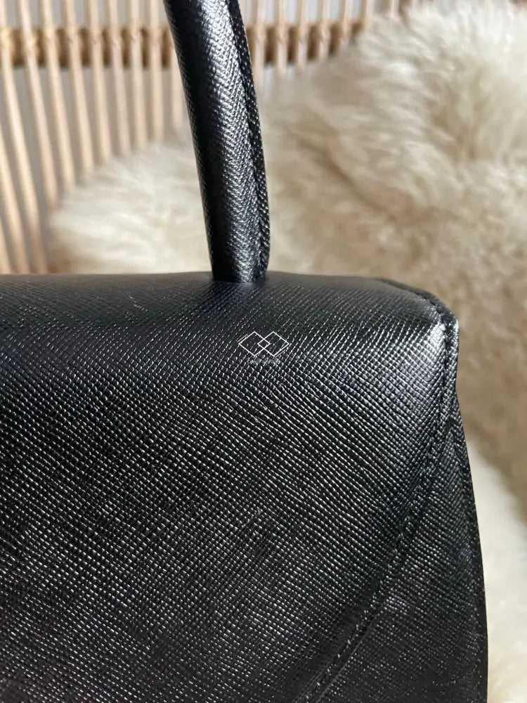 Ysl Black Grained Shiny Leather Top Handle